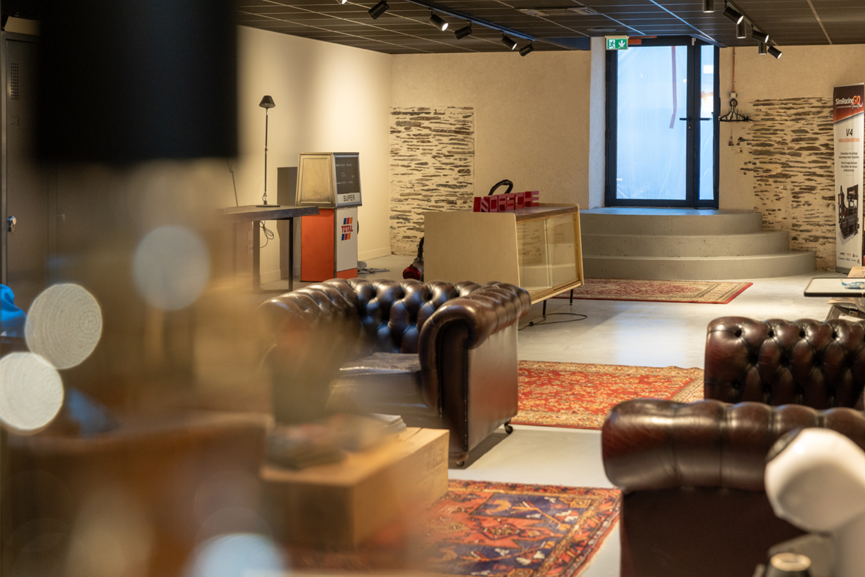 Shop du showroom de legend drive concept